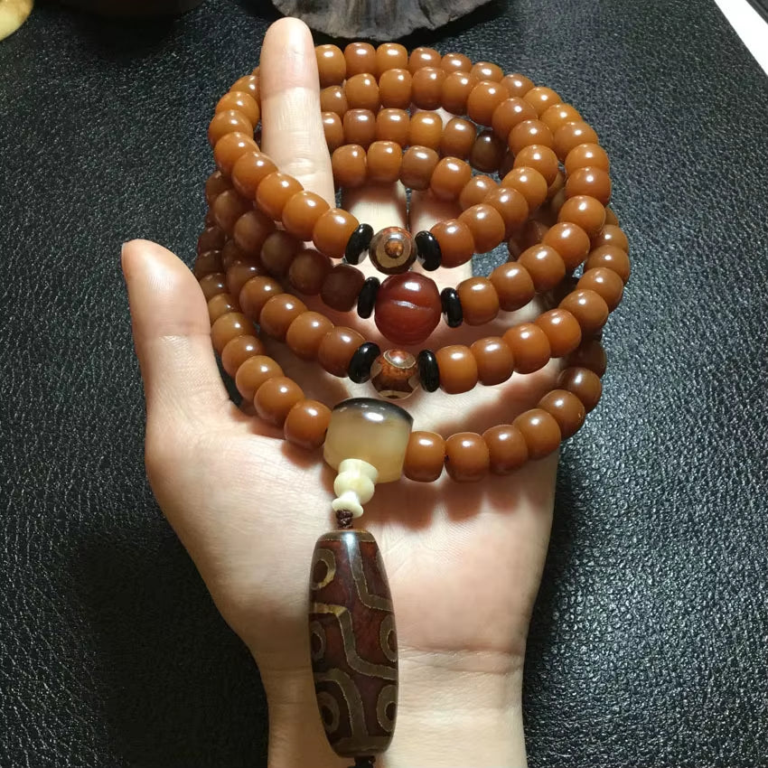 🐝 Natural Beeswax 108-Bead Buddhist Mala Bracelet with Nine-Eyed Agate Meditation Prayer Rosary Bracelet for Men & Women – Spiritual Jewelry by Spiritual Abacus