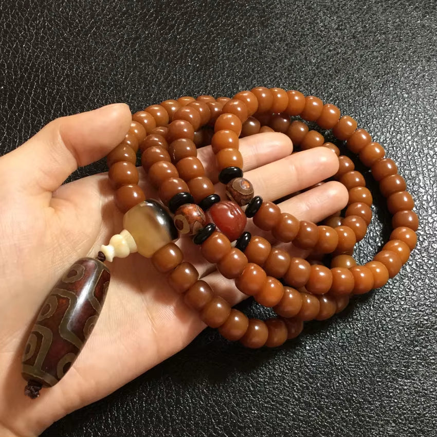 🐝 Natural Beeswax 108-Bead Buddhist Mala Bracelet with Nine-Eyed Agate Meditation Prayer Rosary Bracelet for Men & Women – Spiritual Jewelry by Spiritual Abacus