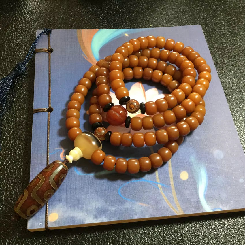 🐝 Natural Beeswax 108-Bead Buddhist Mala Bracelet with Nine-Eyed Agate Meditation Prayer Rosary Bracelet for Men & Women – Spiritual Jewelry by Spiritual Abacus
