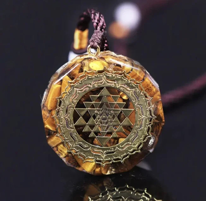 🔺 Spiritual Abacus Tree of Life Orgonite Pyramid – Amethyst & Obsidian Energy Generator
