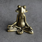 Spiritual Abacus Solid Copper Zen Frog Incense Holder – Retro Copperware Tea Pet & Stick Burner Ornament