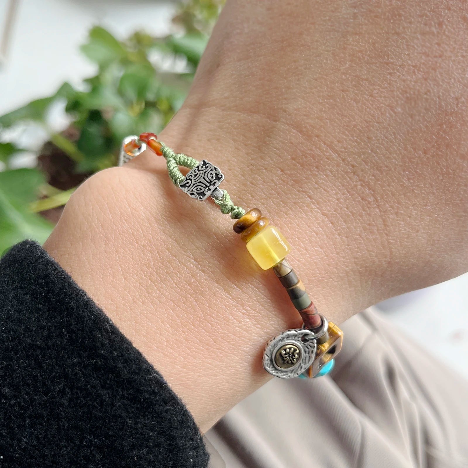 🍃 Spiritual Abacus Green Stone Handmade Bracelet – OM Lotus Charm with Tiger Eye, Amber & Jasper
