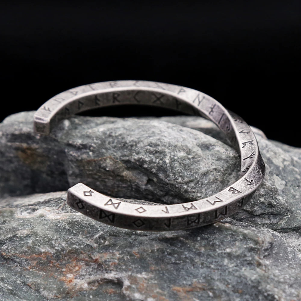 🛡 Spiritual Abacus Vintage Stainless Steel Viking Mobius Bangle – Nordic Rune Letter Bracelet
