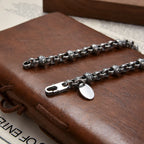 Spiritual Abacus™ Silver Six-Character Pendant Necklace – Vintage Men’s Retro Chain with Artistic Mantra Design