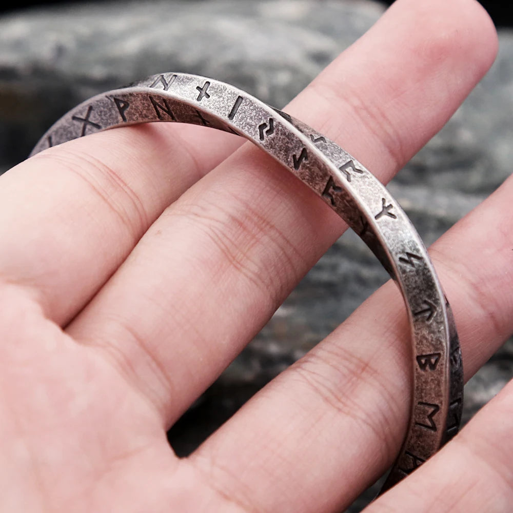🛡 Spiritual Abacus Vintage Stainless Steel Viking Mobius Bangle – Nordic Rune Letter Bracelet